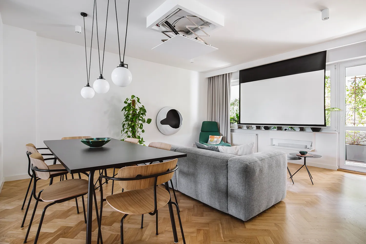 Solec wnętrze - zdjęcie